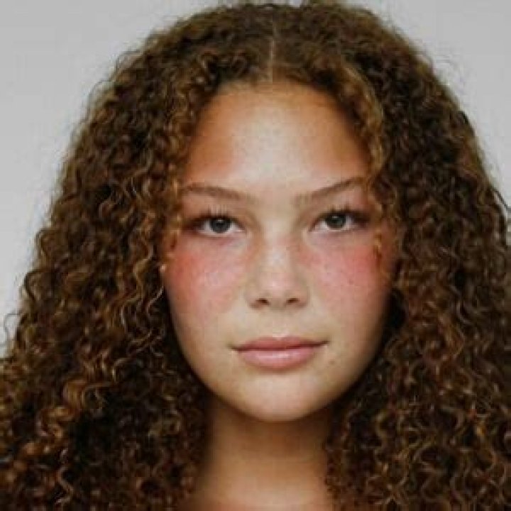 Isabella Strahan Age, Height, Net Worth, Mom, BF & Bio