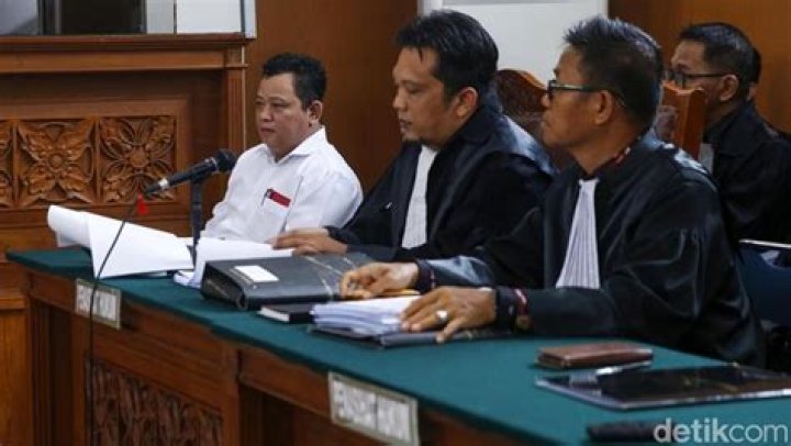Jelang Sidang Vonis, Ricky Rizal dan Kuat Ma’ruf Harapkan Putusan Bebas