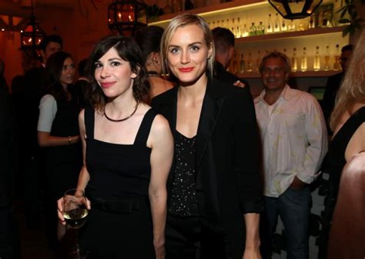Taylor Schilling Girlfriend Libby - Is She Gay? Facts Revealed