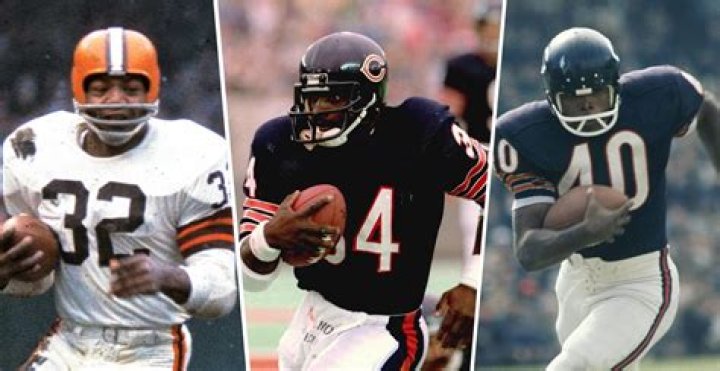 Top-20 Best NFL Running Backs Of All Time